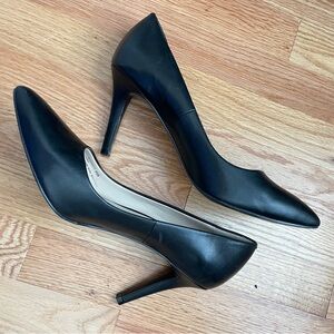 Cole haan Classic Black Pointed-Toe Stiletto Pumps - Women